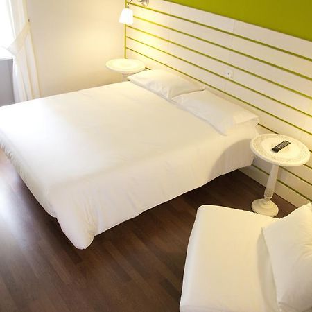 Hostal Monjes Peregrinos Burgo Oda fotoğraf