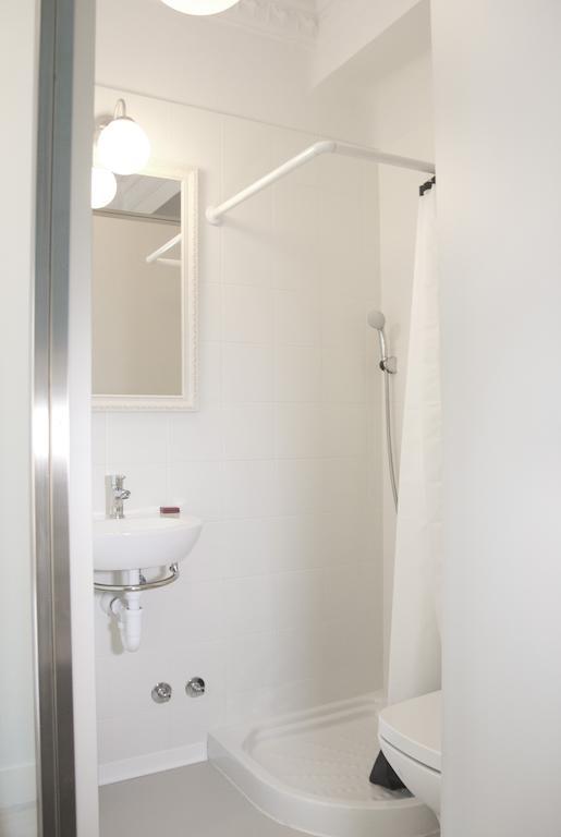 Hostal Monjes Peregrinos Burgo Oda fotoğraf