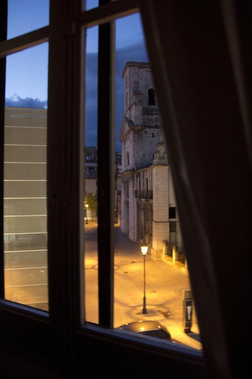 Hostal Monjes Peregrinos Burgo Oda fotoğraf